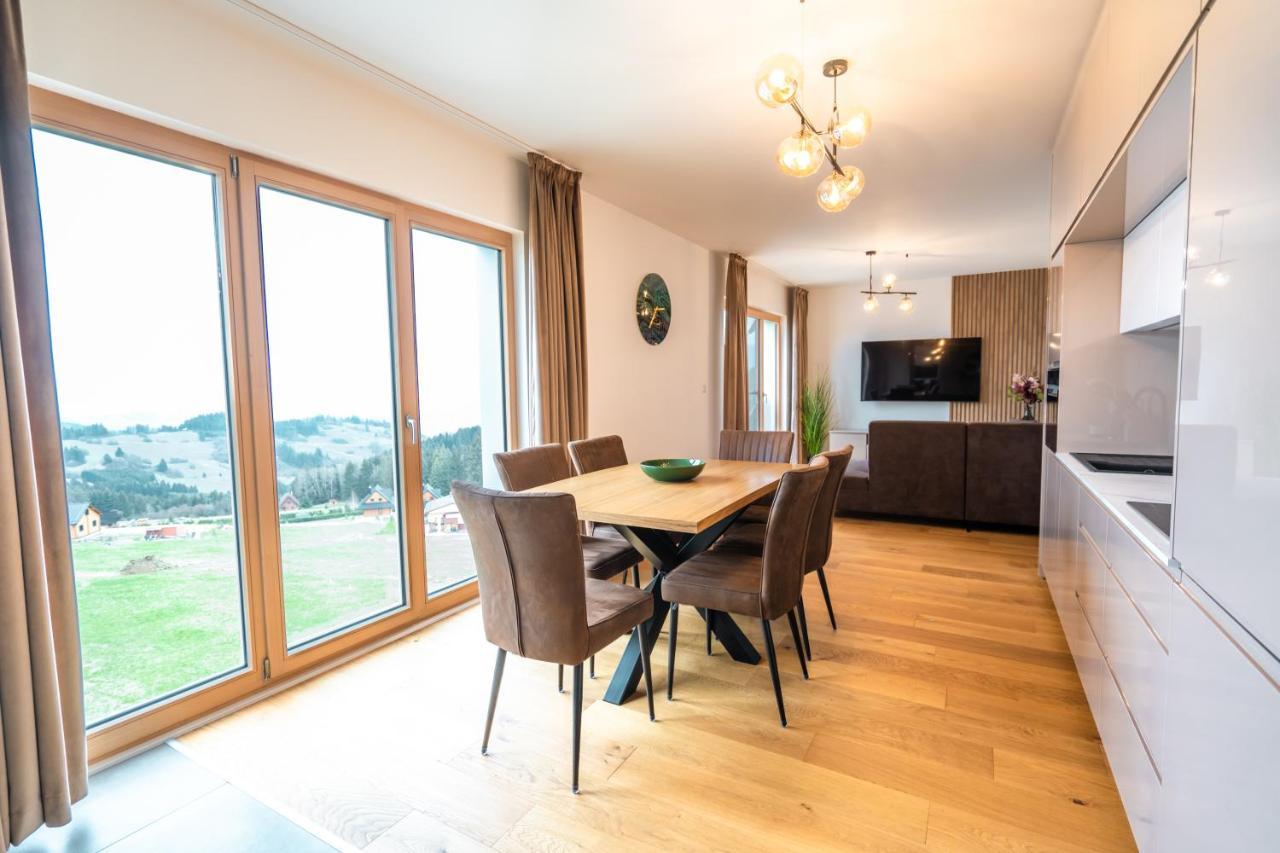 Family Apartment Kubinska Hola Dolny Kubin Zewnętrze zdjęcie