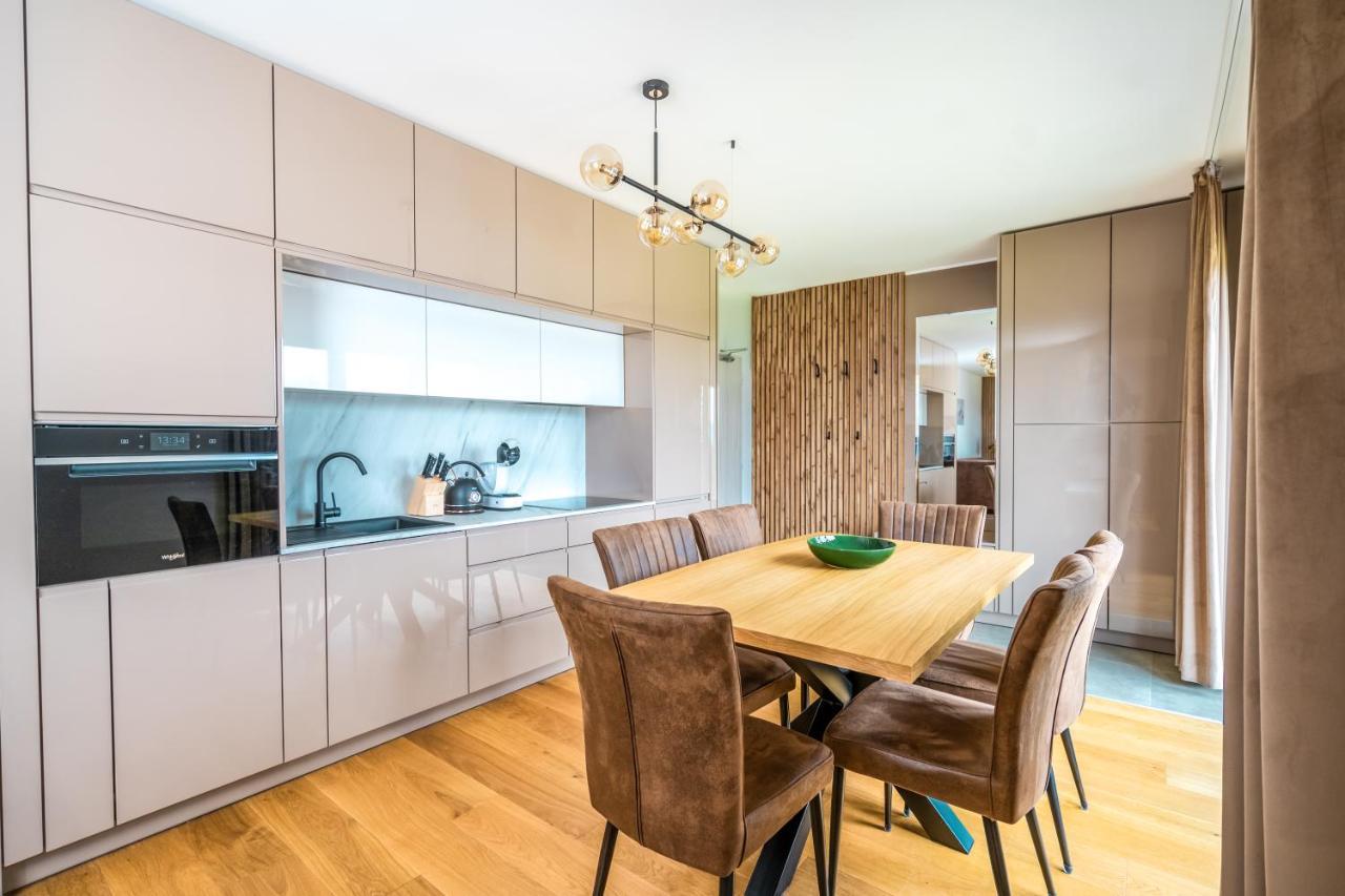 Family Apartment Kubinska Hola Dolny Kubin Zewnętrze zdjęcie